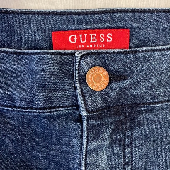 Guess - Size 28 - Full length - Stretch material - Excellent Condition - Picture 3 of 3